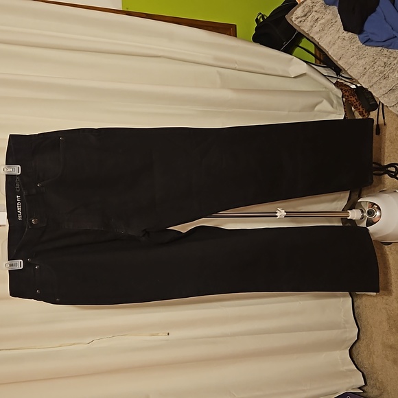 🌷Claiborne jeans - Picture 3 of 5